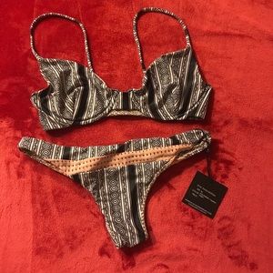 Acacia Polynesia Set